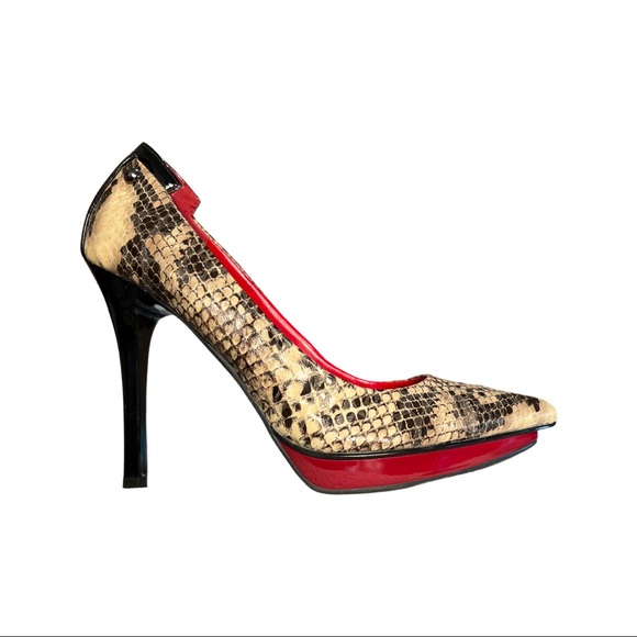Snake Python Red and Black Guess Pump - Picture 1 of 4